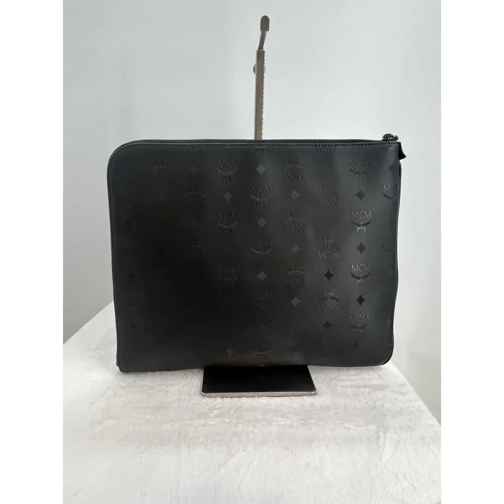 MCM Visetos logogram Studs Clutch bag business bag Women 【Used】